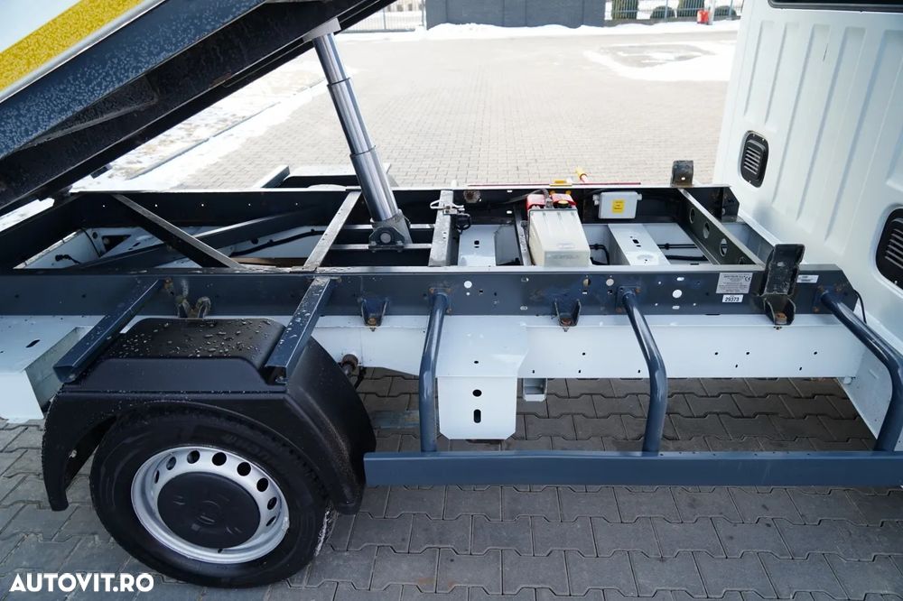 Renault MASTER / DCI 135 / BASCULATOR / CAMION CU OPȚIUNI 7 LOCURI / MANUAL - 7