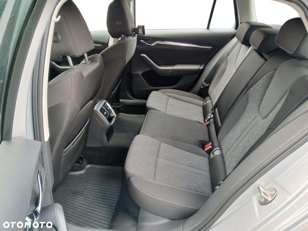 Skoda Octavia 2.0 TDI Business - 17