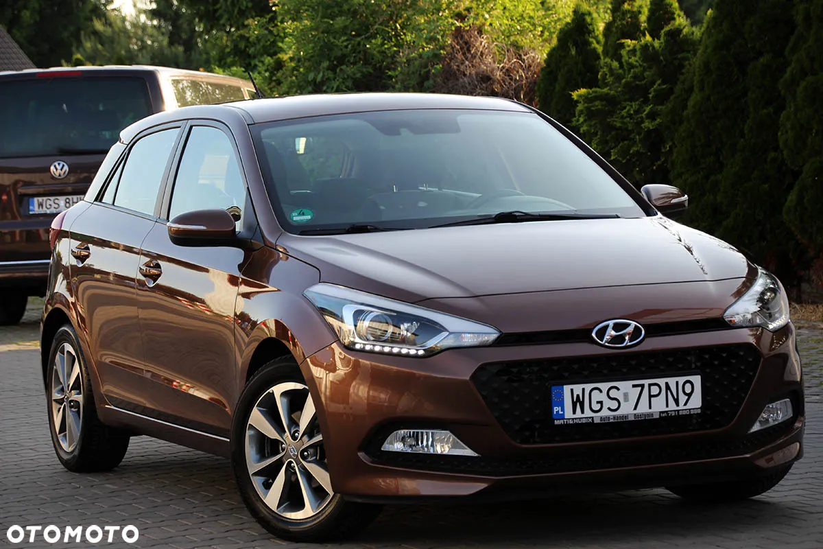 Hyundai i20 1.2 YES Gold - 2