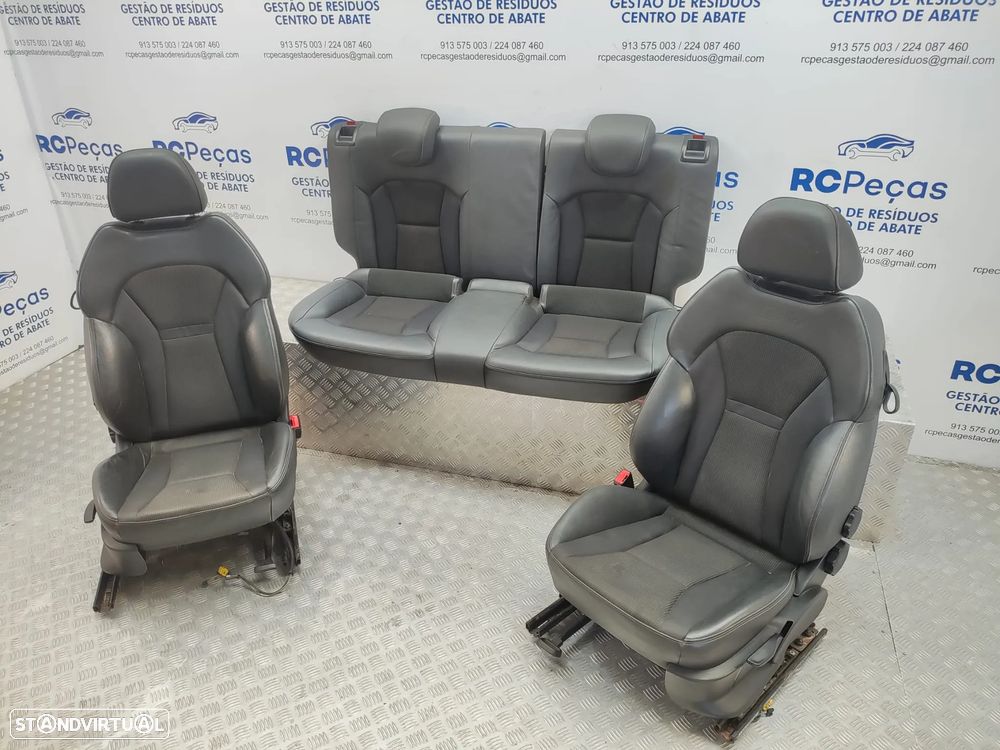 Conjunto Bancos em Pele Tecido Audi A1 8X S-Line S Line - 2
