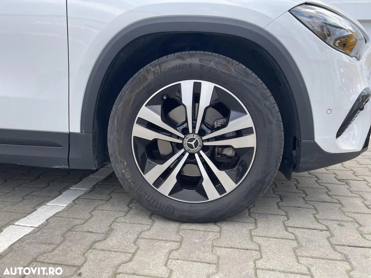 Mercedes-Benz GLA 200 d 4MATIC Aut. - 16
