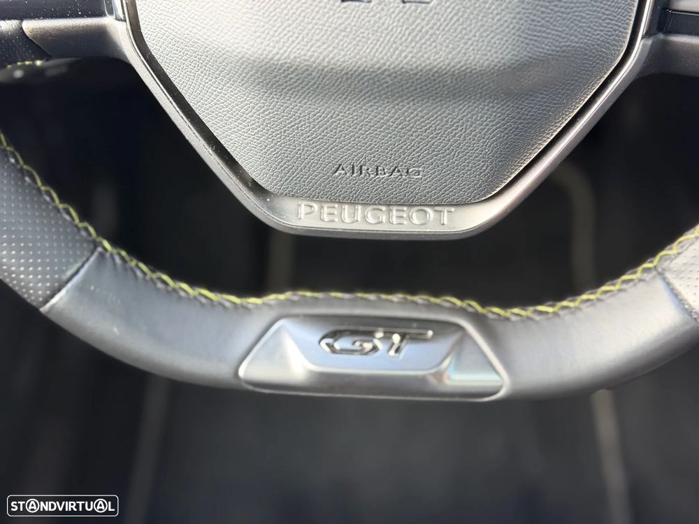 Peugeot 2008 1.2 PureTech GT EAT8 - 8