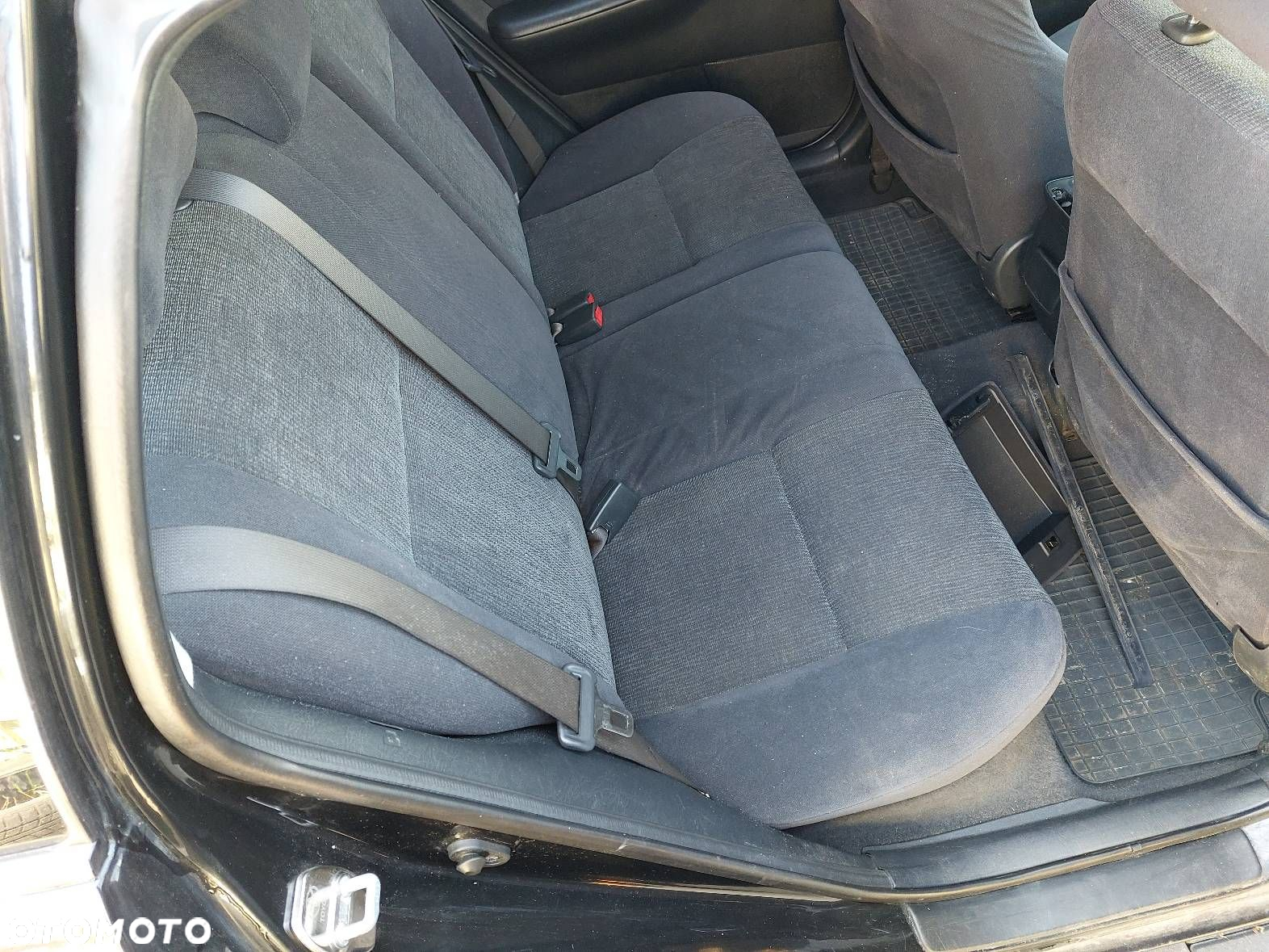 FOTELE KOMPLET LEWY PRAWY KANAPA TYŁ + BOCZKI COROLLA E12 - 8