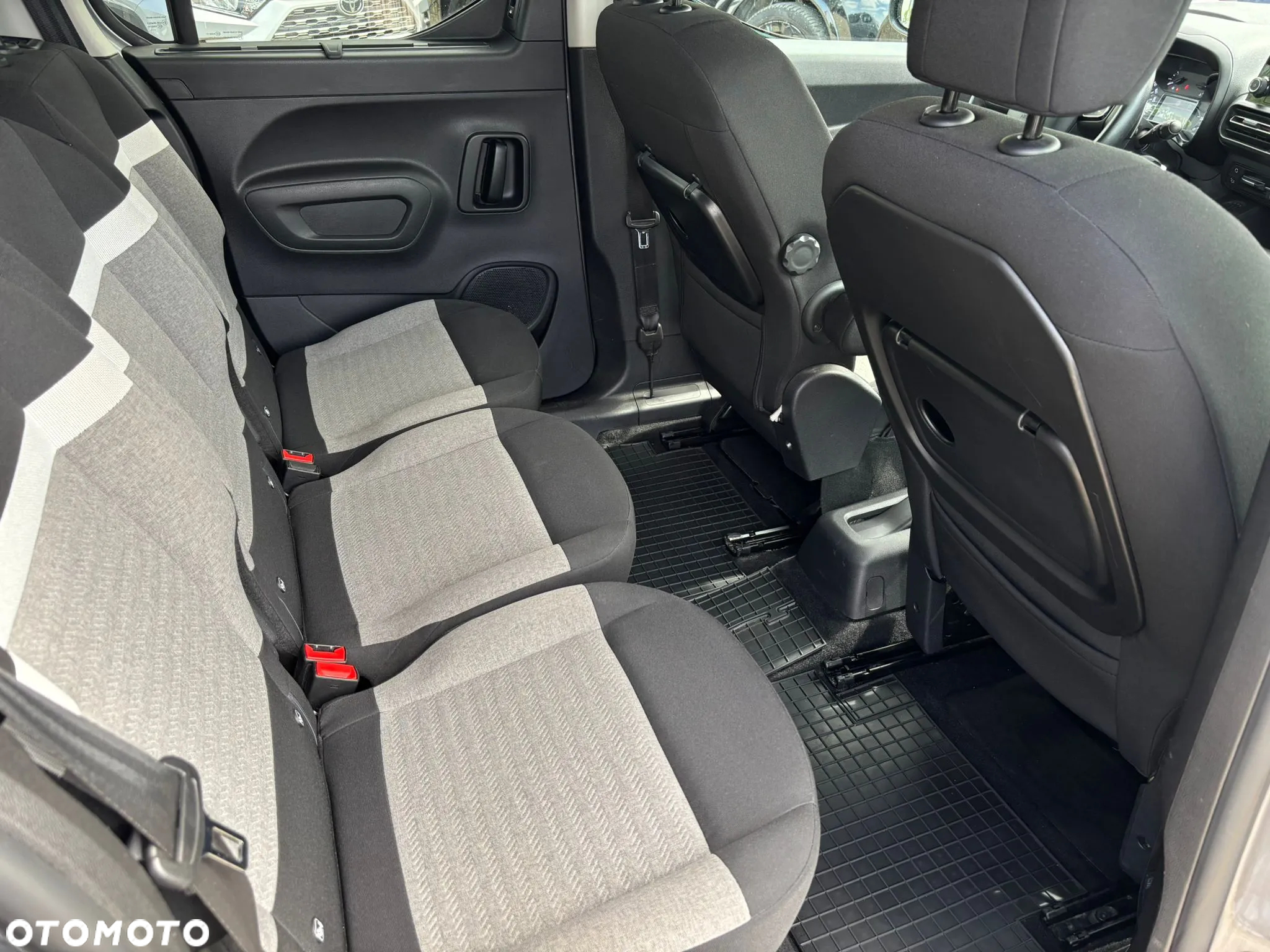 Citroën Berlingo XL 1.5 BlueHDI Shine S&S - 25