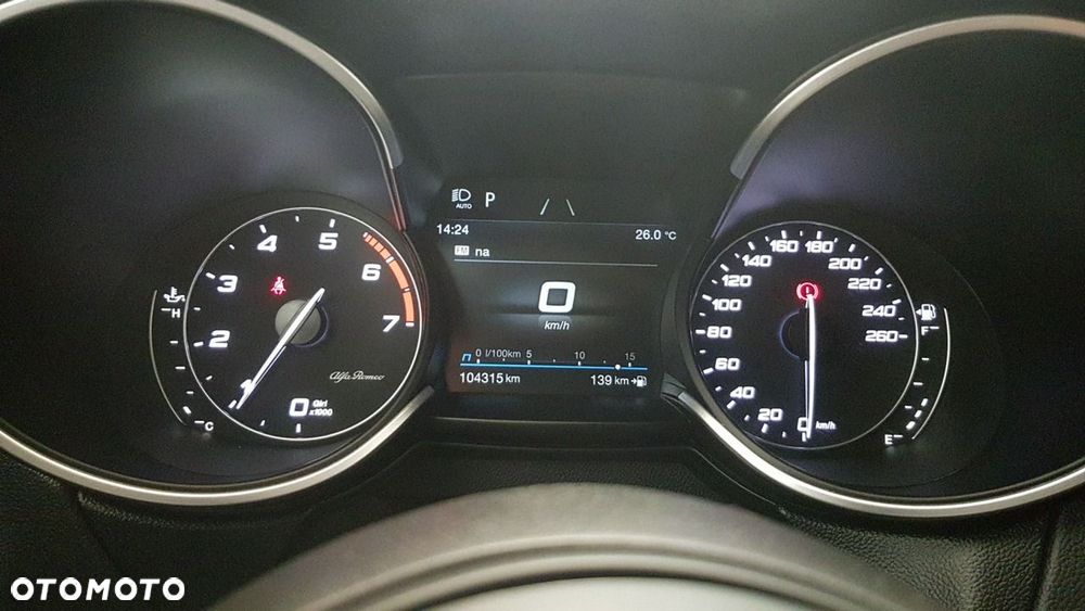 Alfa Romeo Stelvio - 27