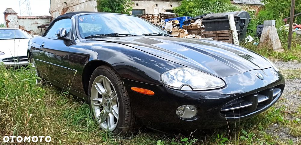Jaguar XK8 4.0 - 2
