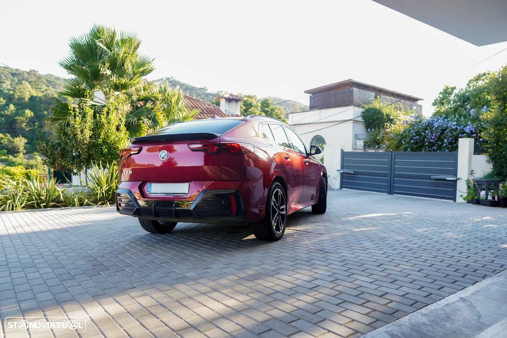 BMW iX2 eDrive20 Pack Desportivo M - 4