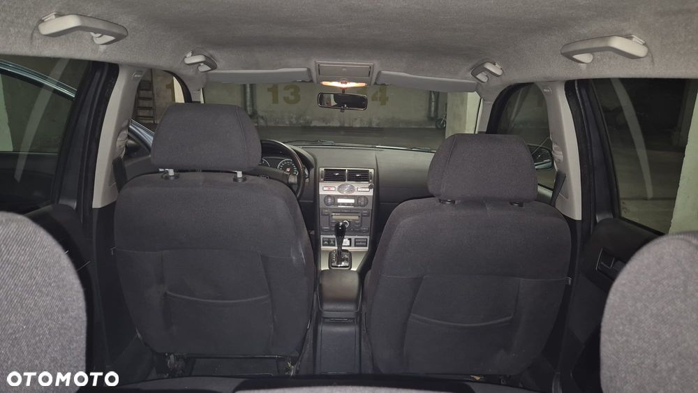 Ford Mondeo - 8