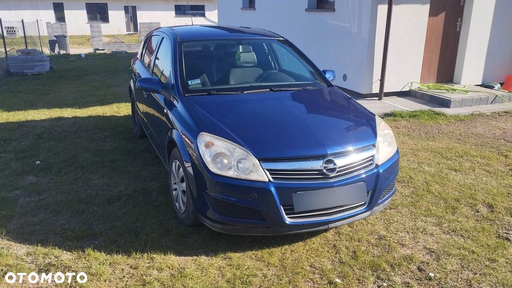 Opel Astra 1.6 Enjoy - 1