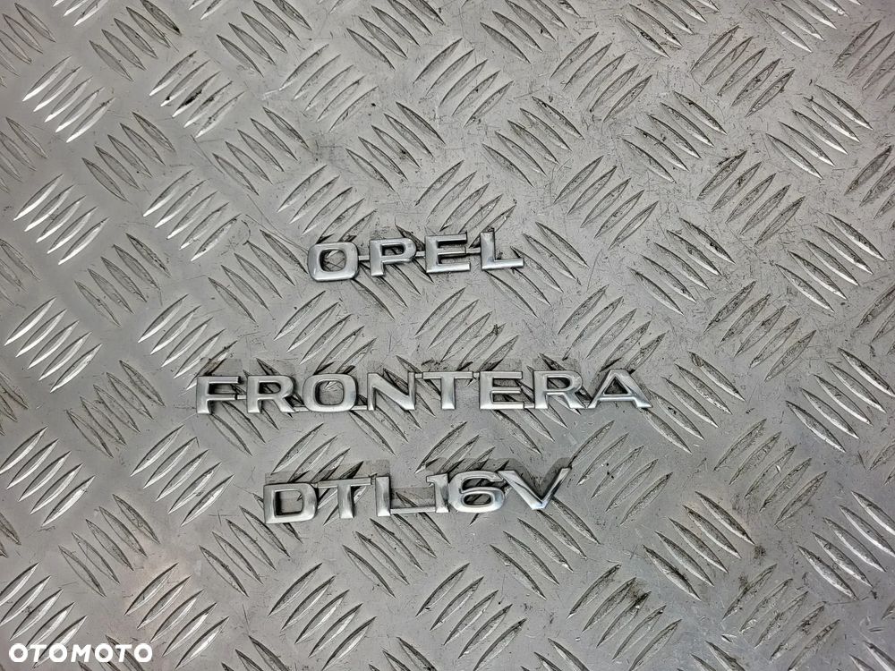 Opel Frontera B Emblemat Klapy - 1