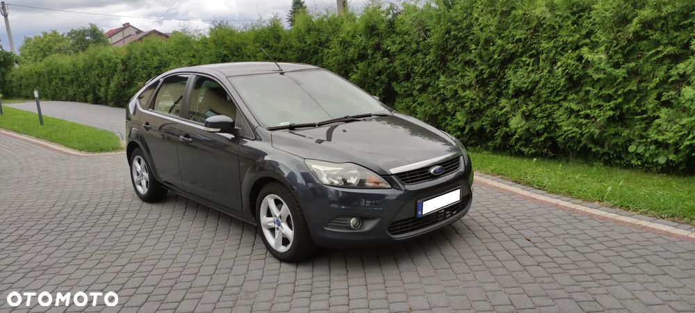 Ford Focus - 1