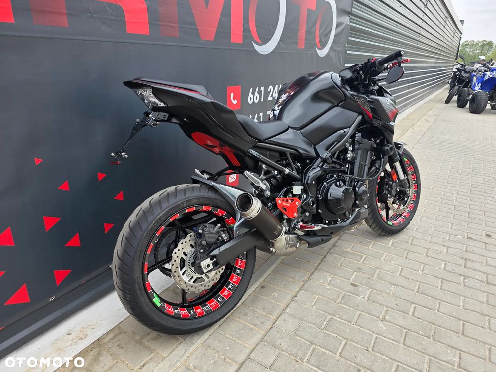 Kawasaki Z 900 - 6