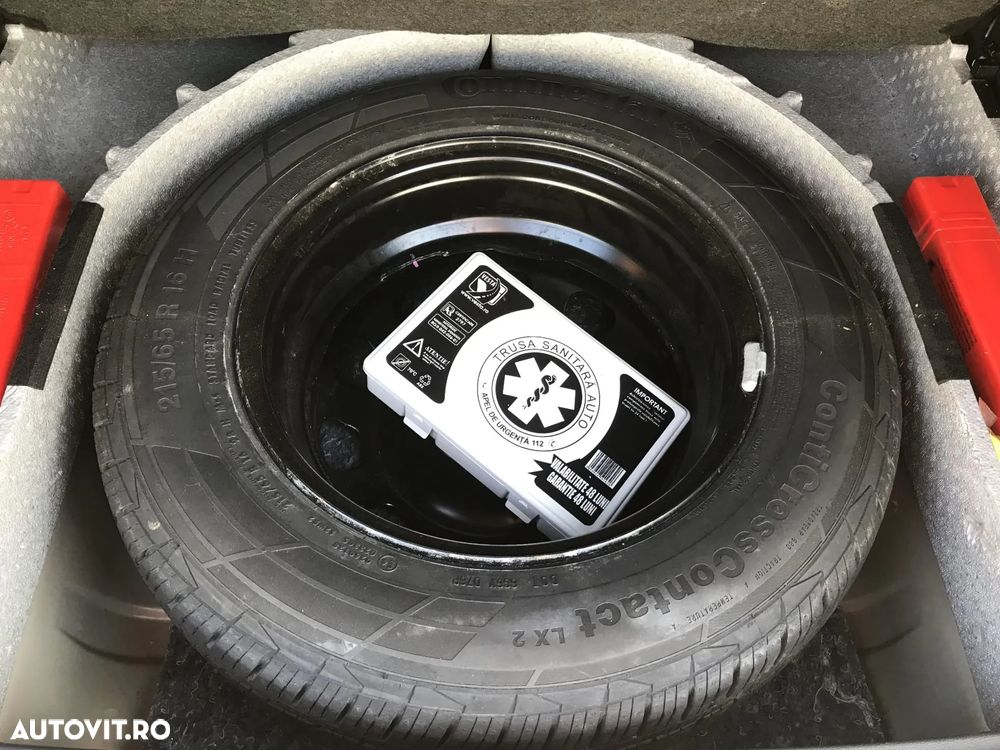 Dacia Duster 1.5 dCi 4x4 Prestige - 35