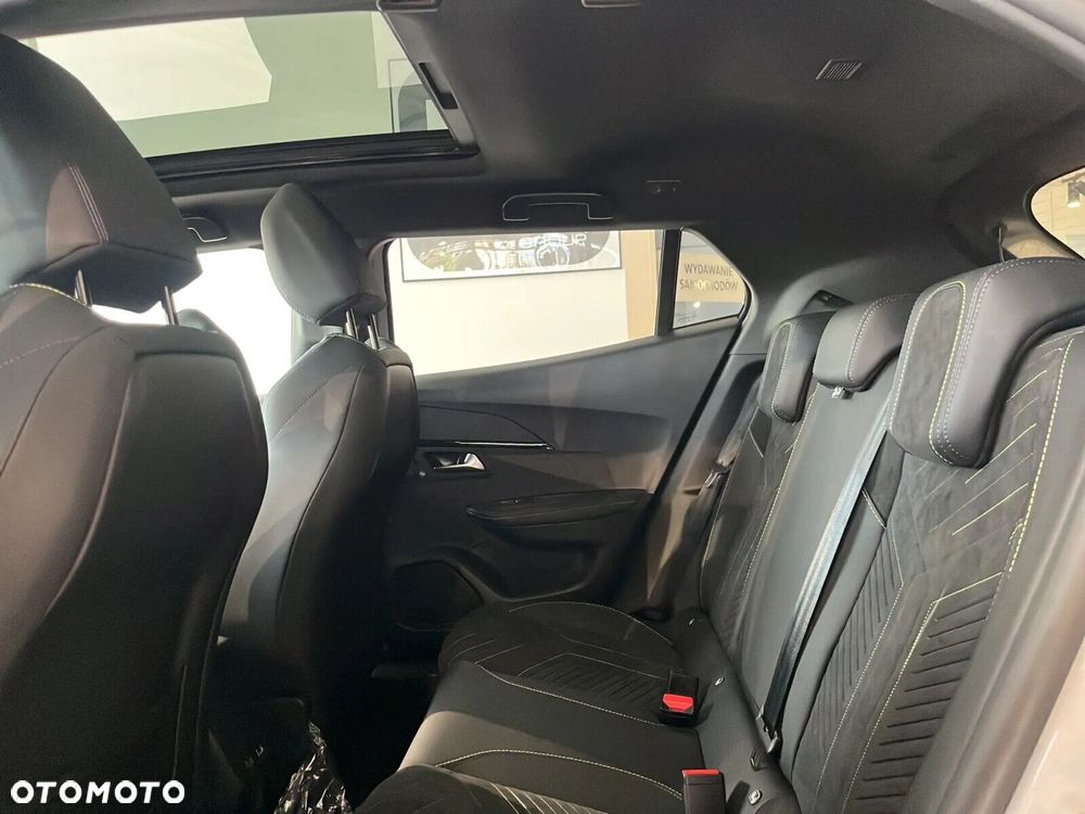 Peugeot 2008 - 14