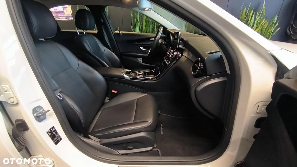 Mercedes-Benz Klasa C 160 9G-TRONIC Avantgarde - 19