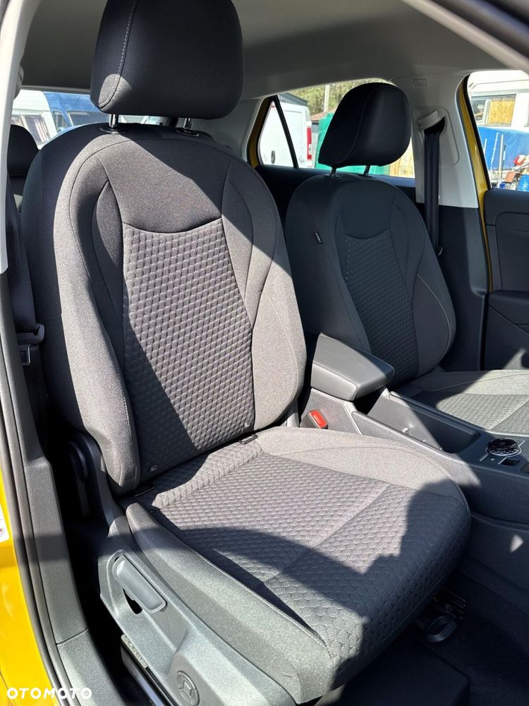 Volkswagen T-Roc - 35