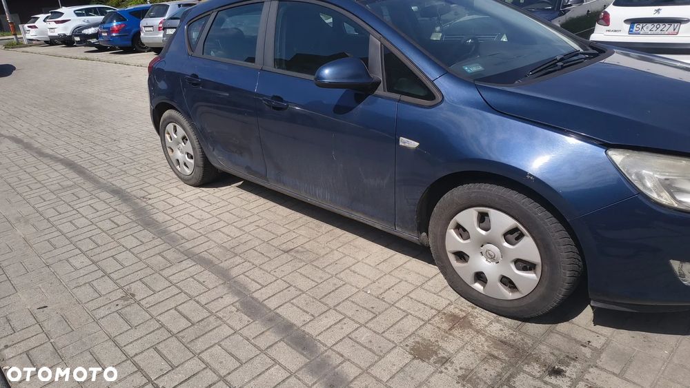 Opel Astra 1.7 CDTI Enjoy - 6