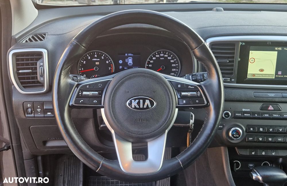 Kia Sportage 1.6 T-GDI 7DCT 4x4 Classic - 17