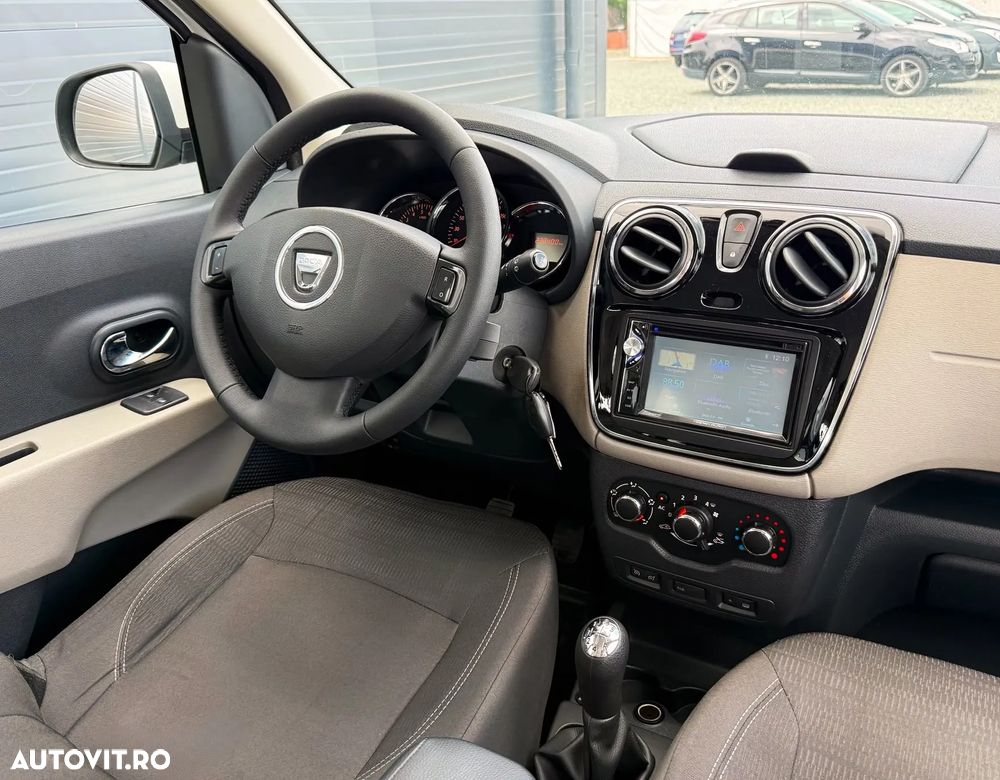 Dacia Lodgy 1.6 Laureate - 18