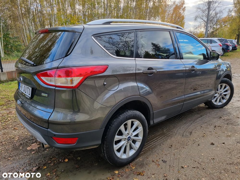 Ford Kuga 1.5 EcoBoost 2x4 Titanium - 30