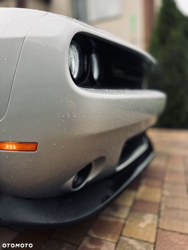 Dodge Challenger - 19