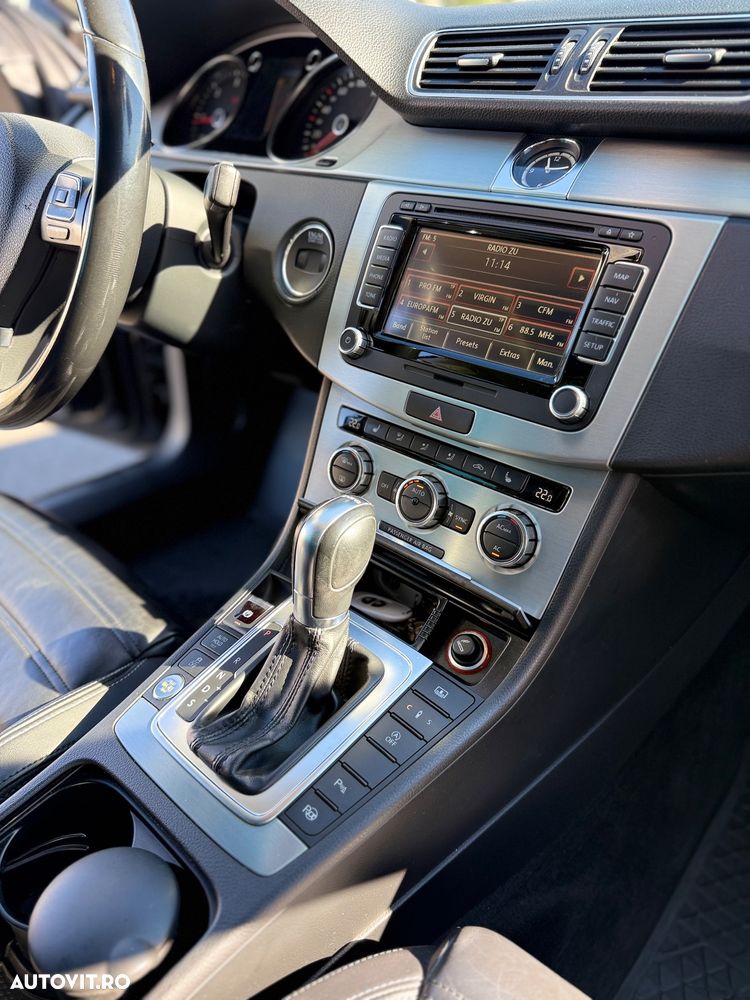 Volkswagen Passat CC - 8