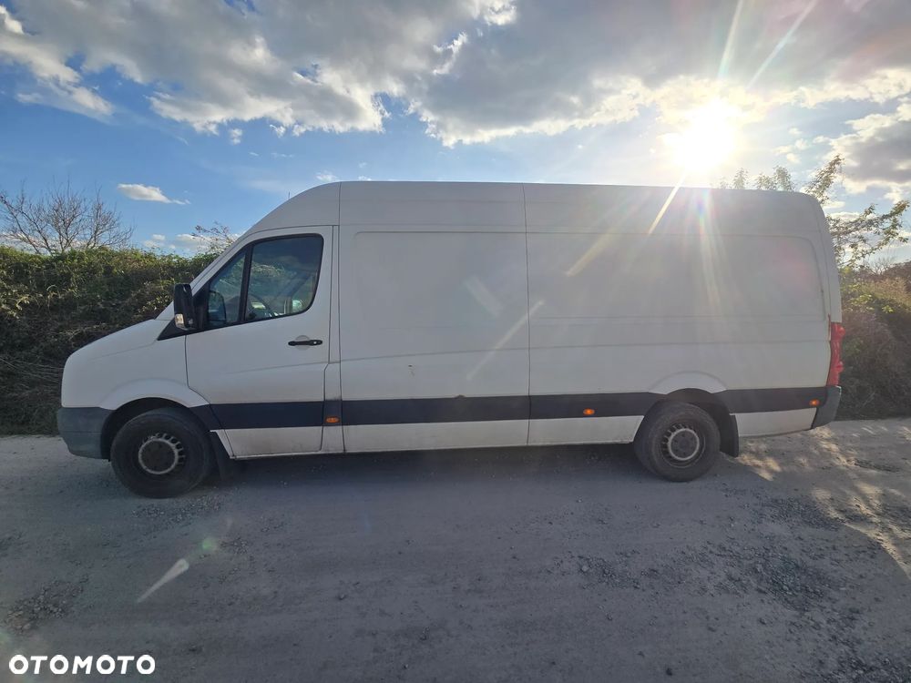 Volkswagen Crafter - 2