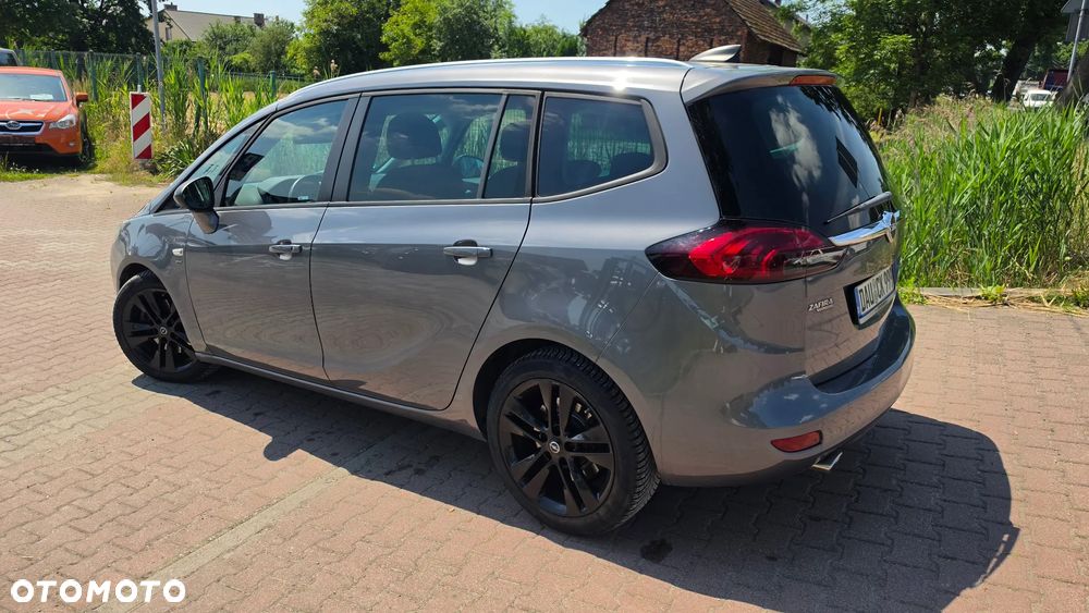 Opel Zafira Tourer 2.0 CDTI Automatik drive - 4
