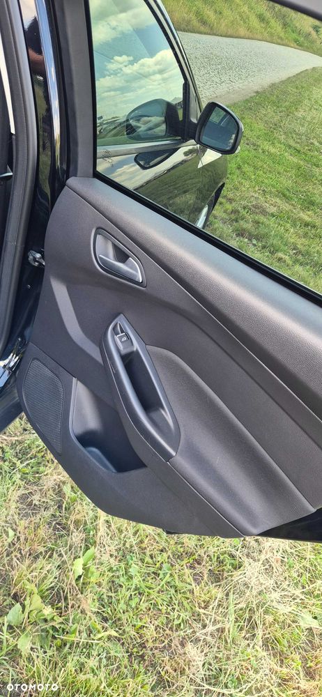 Ford Focus - 15