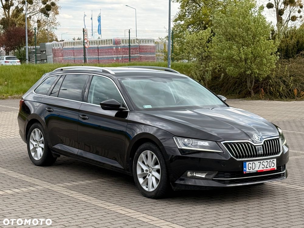 Skoda Superb 2.0 TDI SCR Sportline DSG - 3