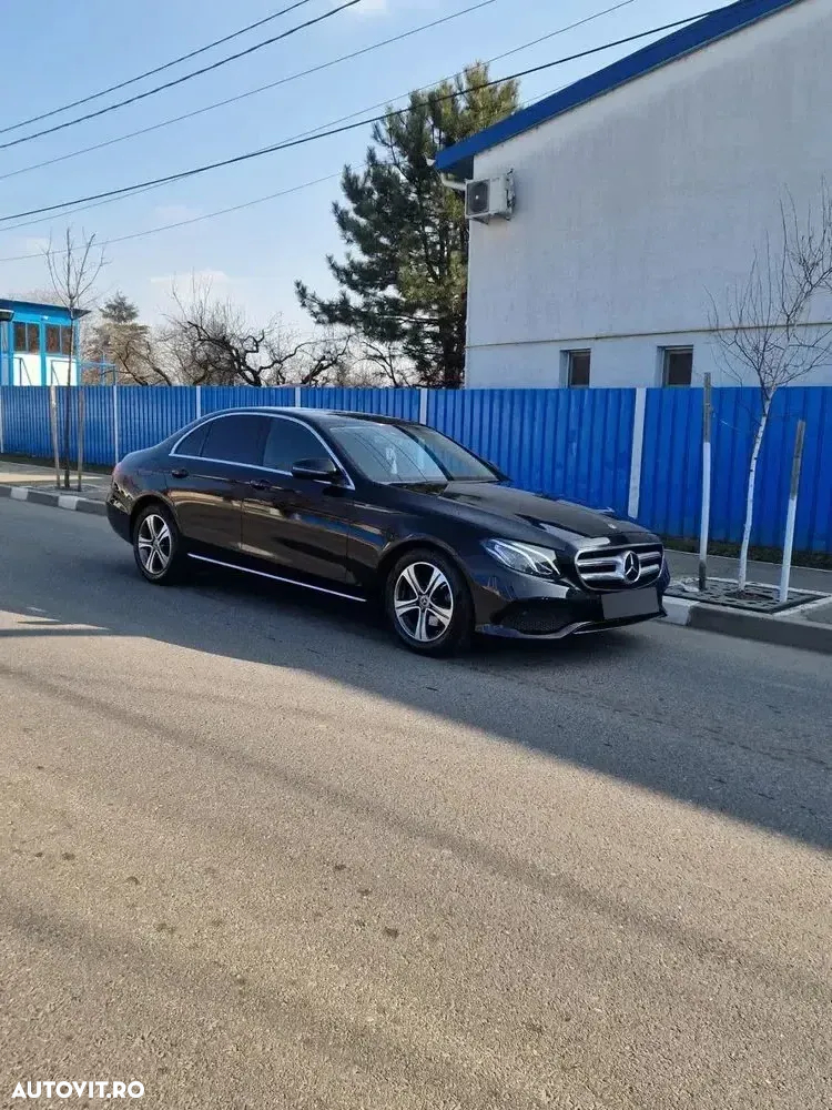 Mercedes-Benz E - 2
