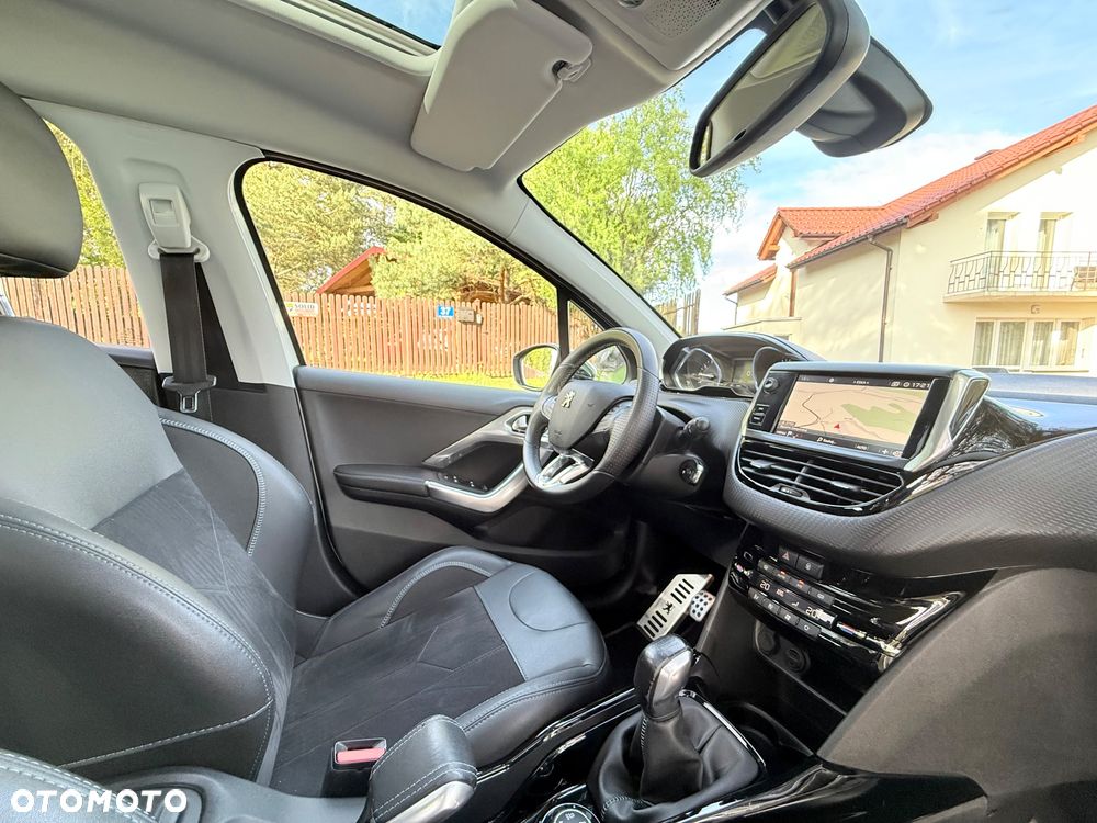 Peugeot 2008 PureTech 110 Stop&Start Crossway - 30