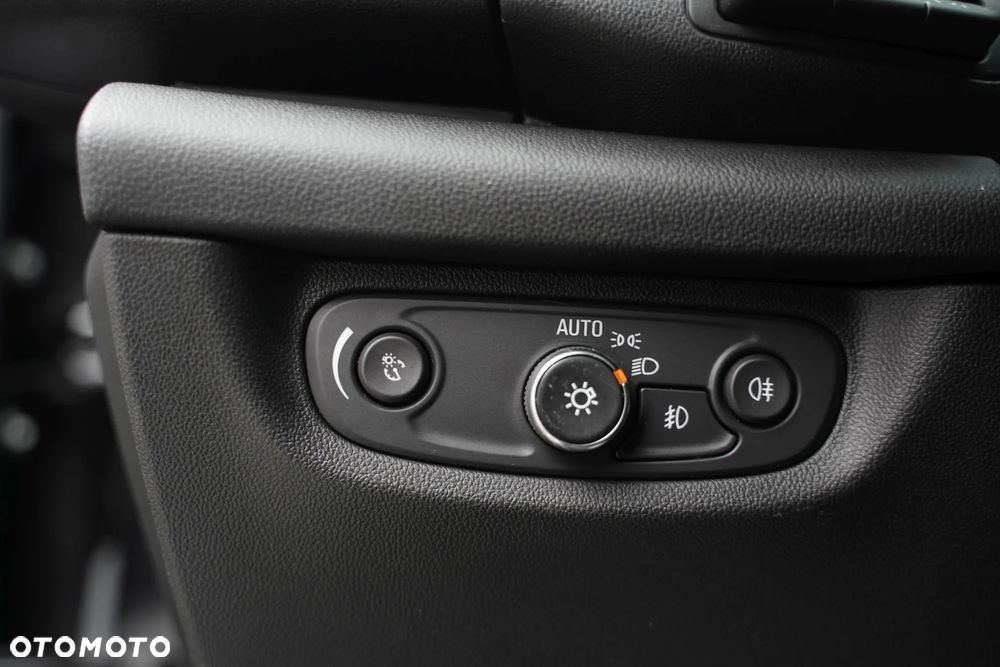 Opel Insignia CT 1.6 T Elite S&S - 30