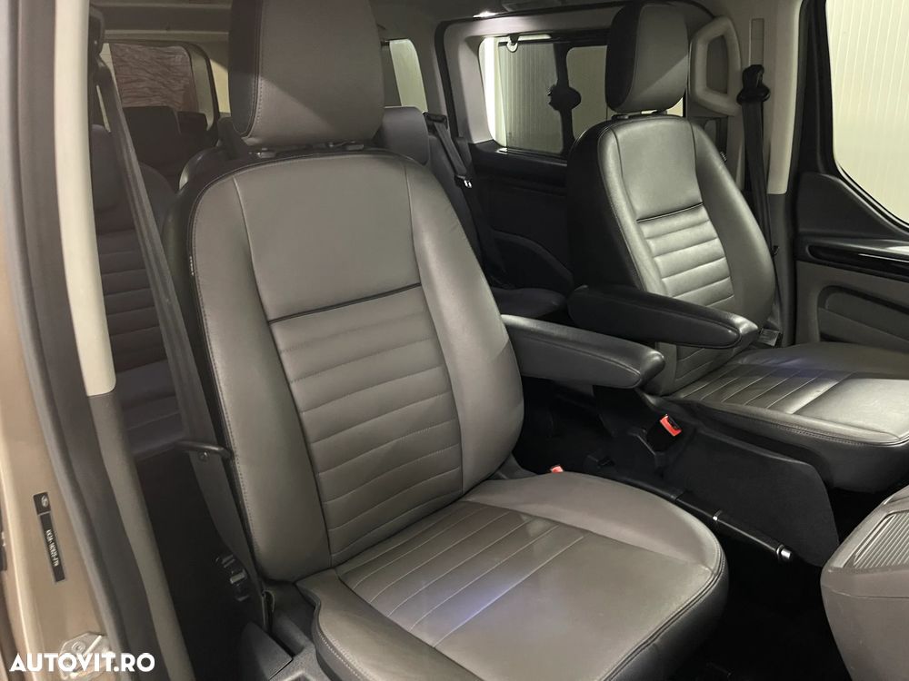 Ford Tourneo Custom Bus 320 2.0 EcoBlue 185 CP L2H1 Titanium Aut. - 8