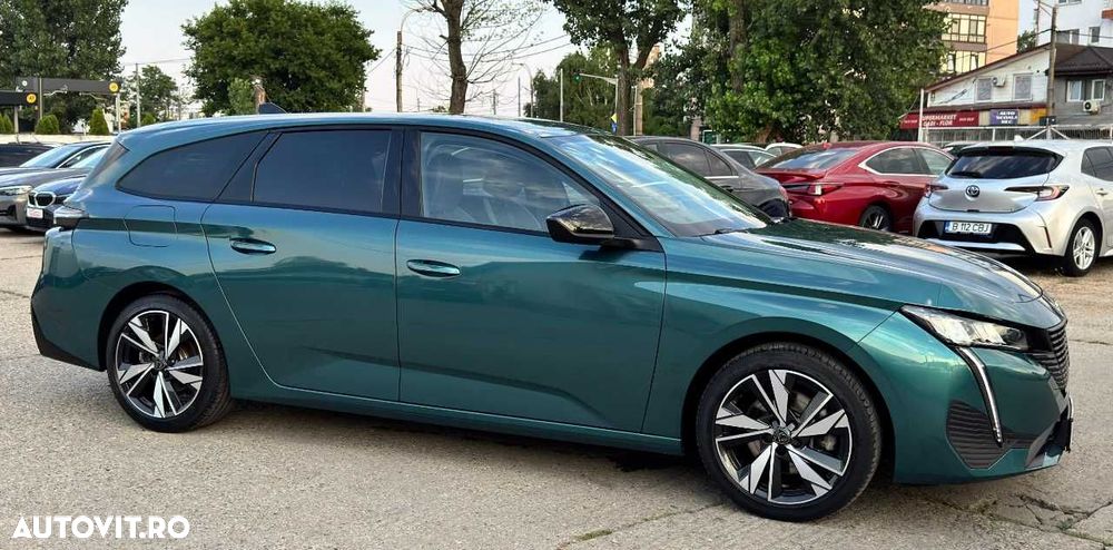 Peugeot 308 1.5L BlueHDI 130 S&S EAT8 Allure - 11