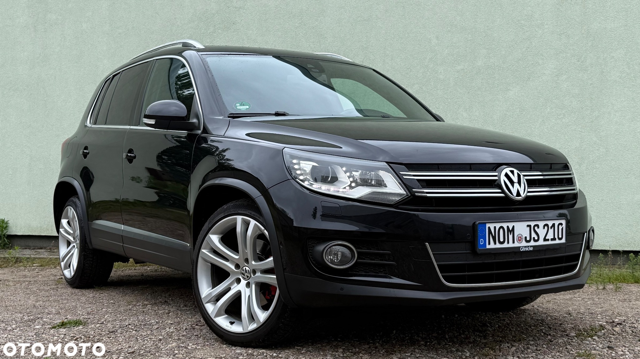 Volkswagen Tiguan 2.0 TDI 4Mot Perfectline R-Style - 23