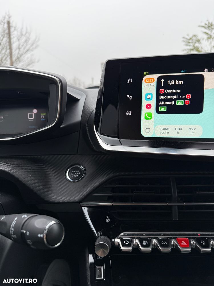 Peugeot 208 e-208 Allure Pack - 14