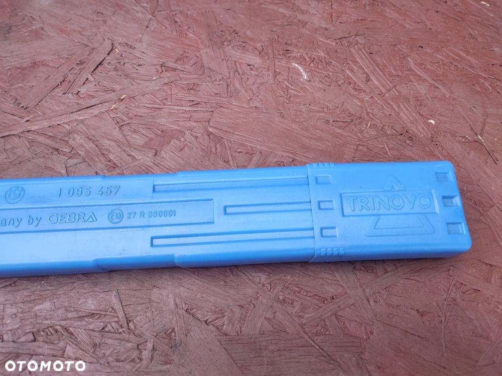 BMW E46 ORYGINALNY TRÓJKĄT OSTRZEGAWCZY + OSŁONA O NR. 1 095 457  OEM W BARDZO DOBRYM STANIE - 4