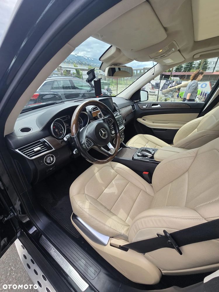 Mercedes-Benz GLS 500 4-Matic - 9