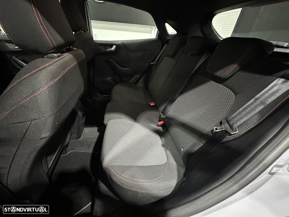 Ford Puma 1.0 EcoBoost Hybrid ST-LINE - 29