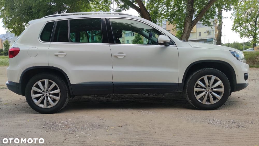 Volkswagen Tiguan - 4