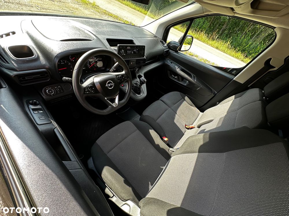Opel Combo - 17