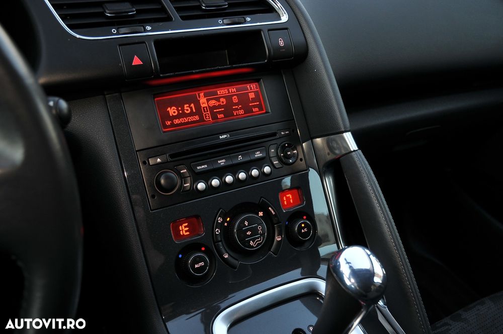 Peugeot 3008 BlueHDi 120 EAT6 Stop & Start Allure - 13