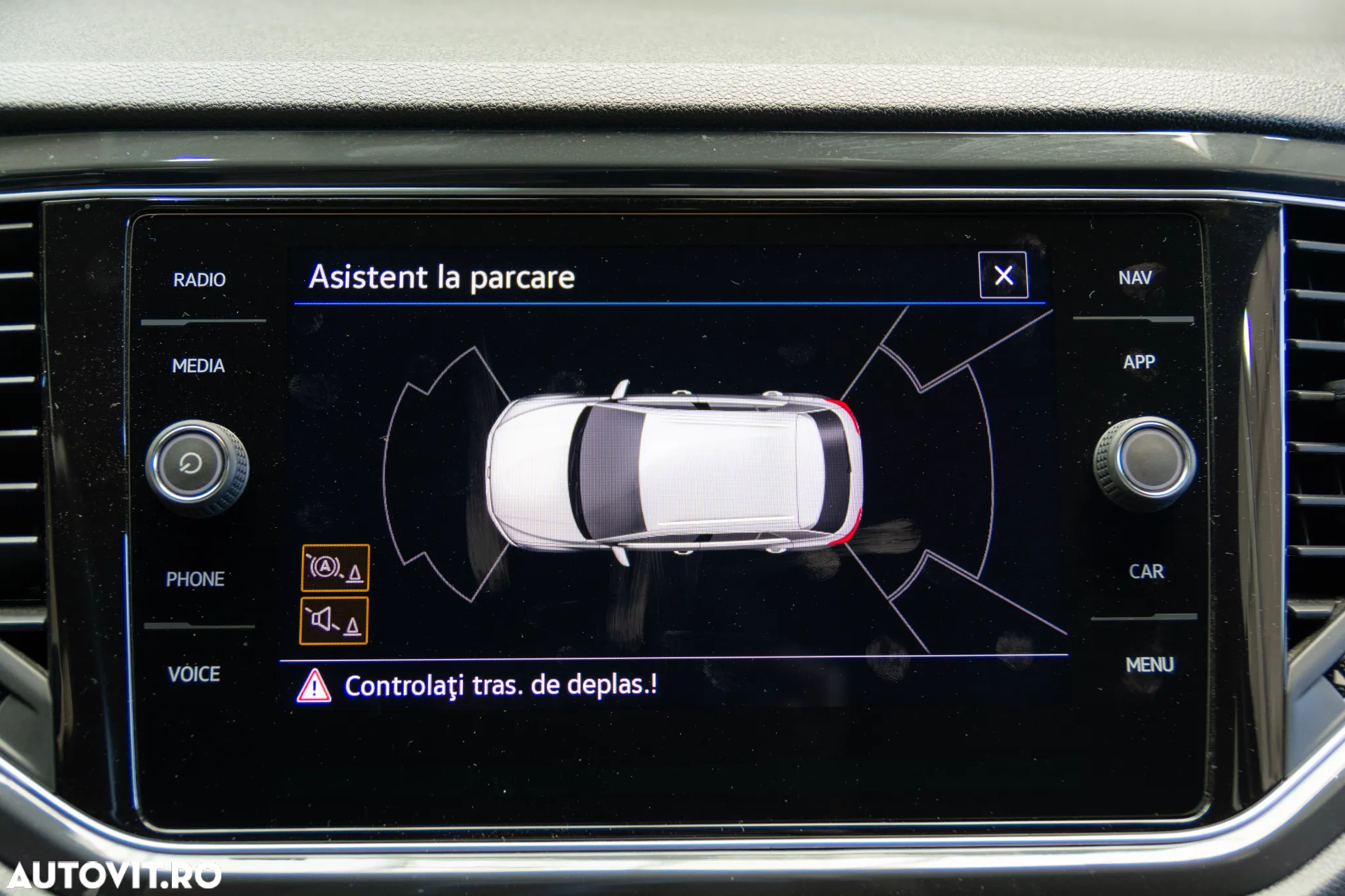 Volkswagen T-ROC 1.5 TSI DSG Design - 24
