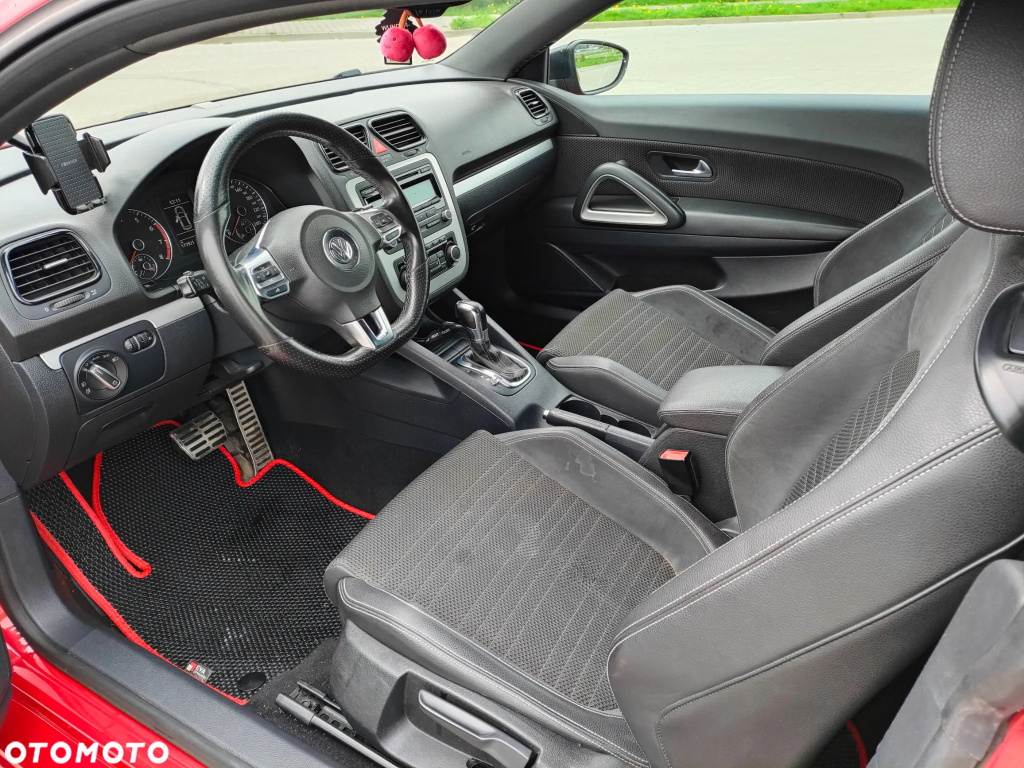 Volkswagen Scirocco 1.4 TSI DSG - 9