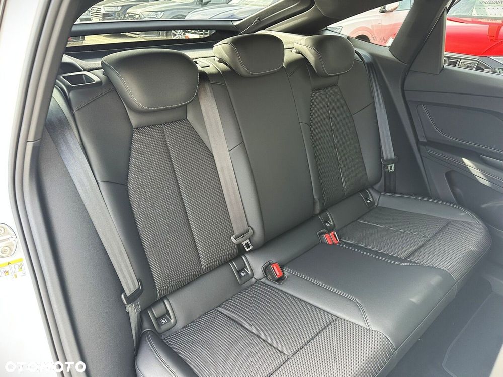 Audi Q4 Sportback e-tron - 23