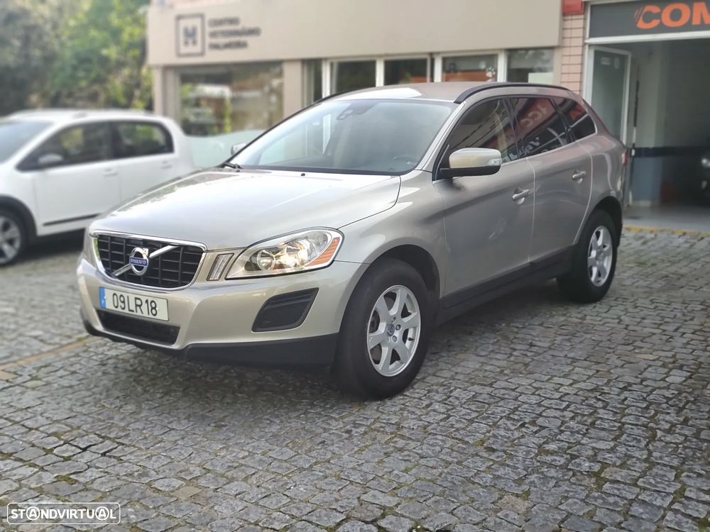 Volvo XC 60 2.0 D3 Drive Momentum Start/Stop - 6