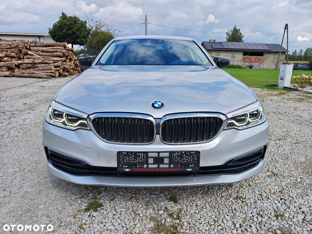 BMW Seria 5 530i Sport Line - 8
