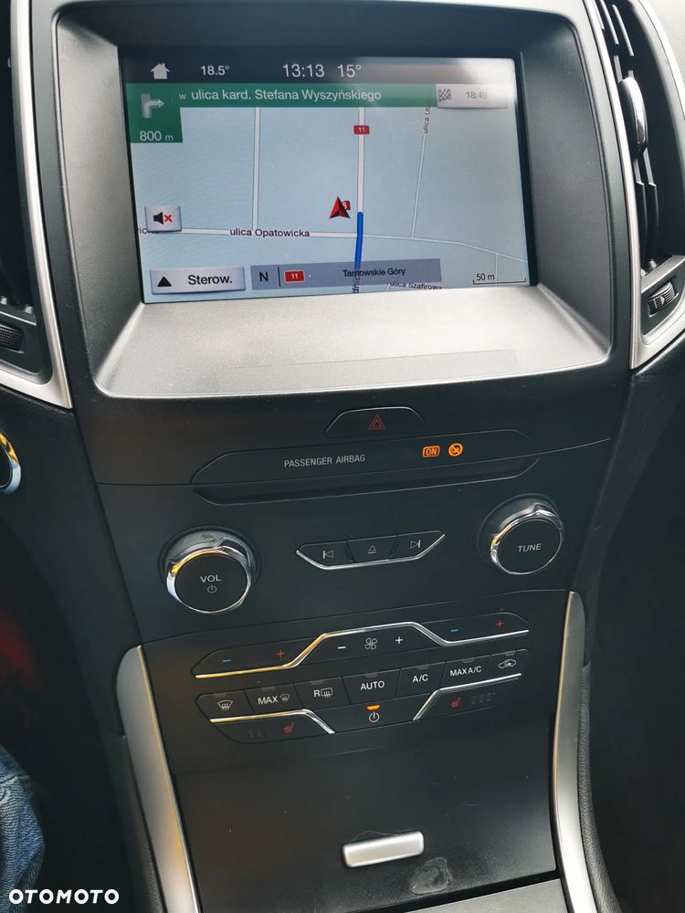 Ford S-Max 2.0 EcoBlue Titanium - 10