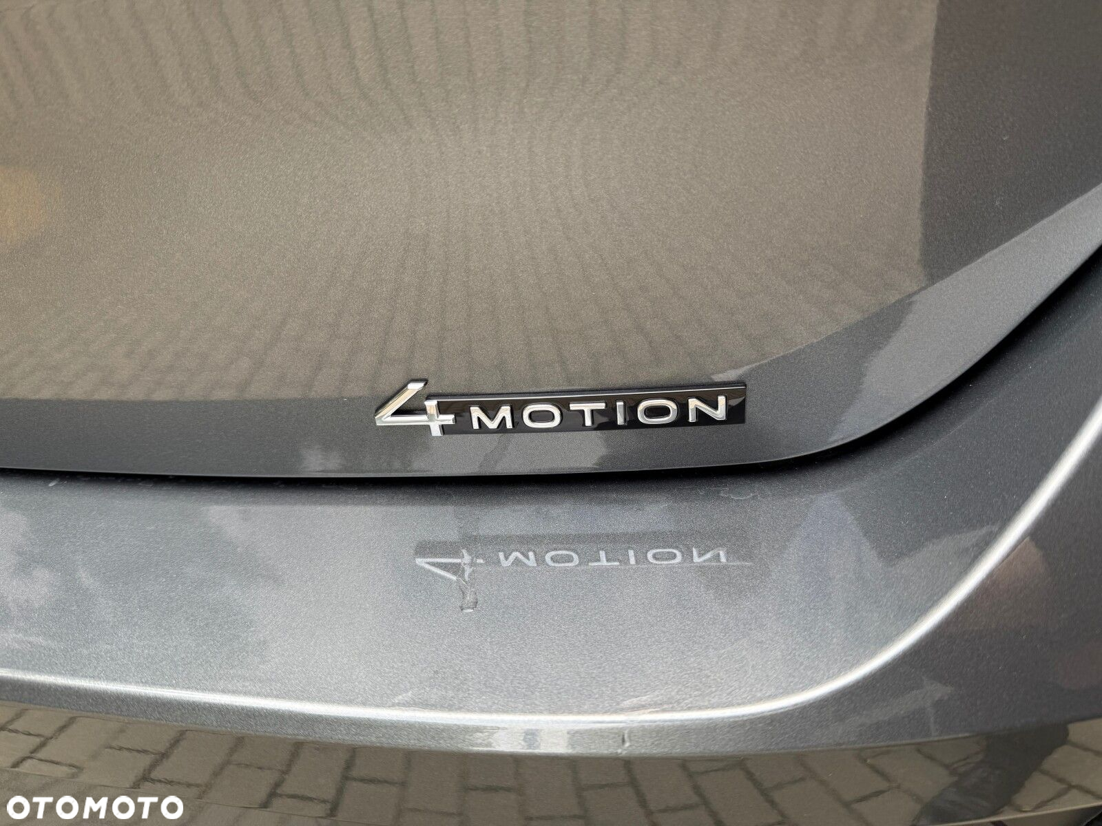 Volkswagen T-Roc - 7